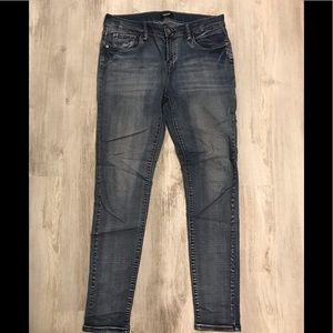 Kenzie Pretty Skinny Jean